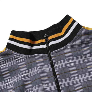 Nouveau blouson aviateur universitaire en satin à fermeture éclair complète pour hommes arrivée blouson aviateur en toile à sublimation en polyester pour hommes - Product Image 4
