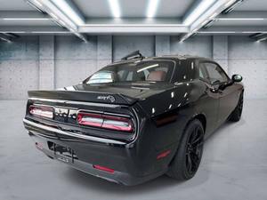 Dodge Challenger SRT Hellcat Jailbreak 2023 de conception standard - Product Image 5