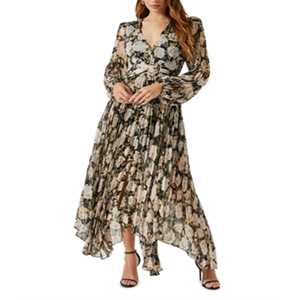 Abito lungo plissettato a maniche lunghe Astr the Label Ayana in chiffon traspirante con linea ad A e vita impero per la primavera - Product Image 1