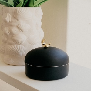 ขวดโหลทรงพระจันทร์ทำมือพร้อมวันที่แสนอร่อยและของหวานแสนอร่อยเหมาะสำหรับให้เป็นของขวัญหรือเพลิดเพลินในช่วงเดือนศักดิ์สิทธิ์ - Product Image 2