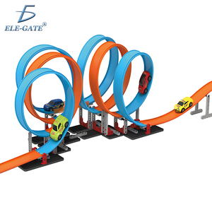 Pista da Corsa in Plastica con 180 Curve, Circuito Costruibile che Sfida la Gravità - Product Image 1