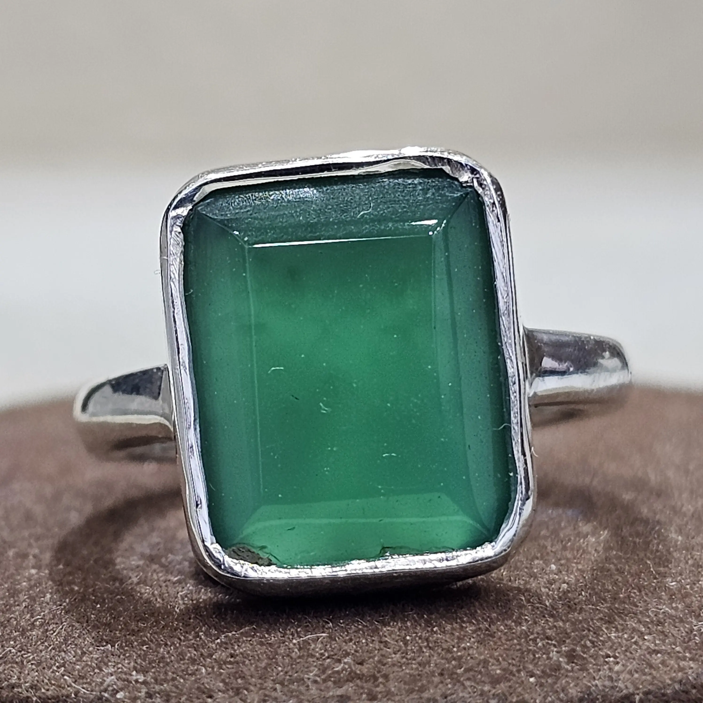 925 Sterling Silver Excellent Quality Handmade Designer Unique Classic Latest Trendy Ring With Natural Green Onyx Gemstone