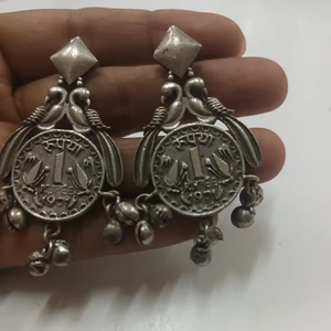 Moneda India Dangler Party Wear Pendientes de latón para niñas y mujeres Ropa de fiesta de moda Joyería de latón de moda Producto a granel - Product Image 1