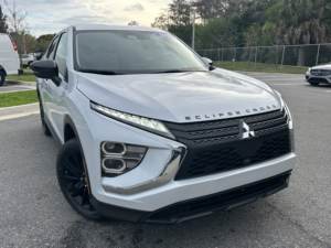 Mitsubishi Eclipse Cross LE 2024 Usado en Buen Estado - Product Image 2
