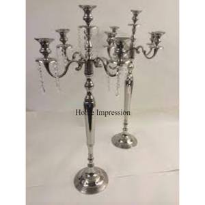 Aluminio fundido Color plata acabado Simple diseño clásico 5 brazos Juego de 2 candelabros de cristal para la decoración de la Mesa del hogar y del Hotel - Product Image 1