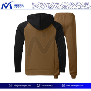 Conjunto de chándal de lana de dos piezas para hombres y mujeres moderno y cómodo cálido y acogedor para uso diario en verano - Product Image 3