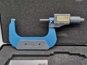 Digitale buitenmicrometer met hoge precisie, 75-100 mm, geschikt voor het meten van onderdelen in de auto- en ruimtevaartindustrie - Product Image 2