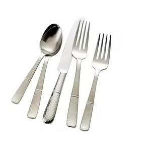 Ensemble de couverts en acier inoxydable poli Cuillère pour enfants en finition miroir Parfait pour les restaurants d'hôtels de service de table - Product Image 1