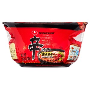 บะหมี่กึ่งสำเร็จรูปราเมงเกาหลีแบบปรับแต่งได้ราเม็งเนื้อรสเผ็ด