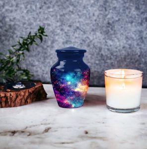 Vente chaude de haute qualité prêt à expédier des souvenirs de crémation en aluminium pour les restes humains fabricant direct urne souvenir - Product Image 2