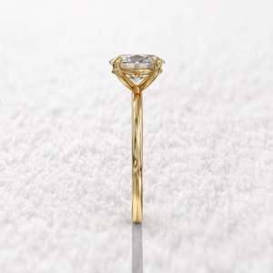 แหวนเพชรทรงรี 1.00 กะรัต เพาะเลี้ยงในห้องปฏิบัติการ สำหรับผู้หญิง ทองคำแท้ 14K เหมาะสำหรับงานแต่งงานหรืองานเลี้ยง - Product Image 4
