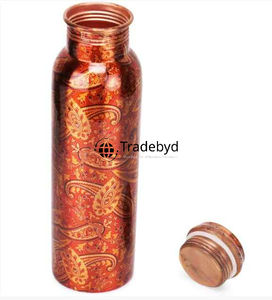 Botella de Cobre Sofisticada de Estilo Clásico con Revestimiento Anticorrosión y Diseño Reutilizable - para un Uso Moderno, Ecológico y Consciente de los Efectos del Consumo - Product Image 3