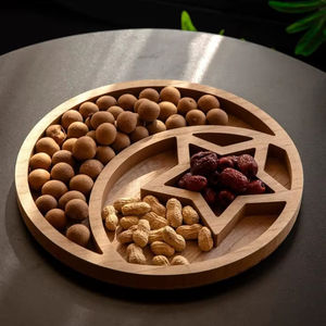 Bandeja de Madera Maciza Natural con Diseño de Luna y Estrella para Servir en Ramadán, Plato Decorativo Eid Mubarak, Plato para Aperitivos para Fiestas Islámicas en el Hogar, con Compartimentos - Product Image 1