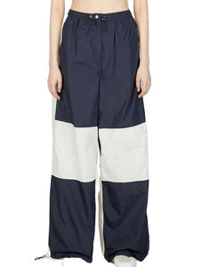 Ensemble de survêtement coupe-vent à capuche zippée avec logo personnalisé Veste à fermeture éclair imperméable avec survêtement surdimensionné pour l'hiver OEM 2026 - Product Image 3