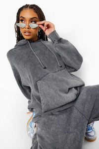 Nouveau style Logo personnalisé femmes décontracté solide longueur régulière hiver à manches longues polaire à capuche survêtement empilé pantalon - Product Image 2