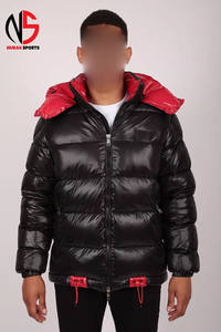 Veste matelassée noire brillante pour homme avec capuche rouge, coupe-vent, doudoune d'hiver chaude et isolée, style streetwear – Collection Homme - Product Image 3