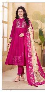 Magnifique ensemble Anarkali traditionnel de qualité supérieure en soie douce avec motif Nack pour mariage Diwali et fête - Product Image 3