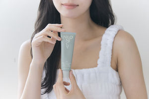 Crema de Manos NILONICA con Manteca de Karité para Piel Seca |   Cuidado de Belleza Coreano de Hidratación Profunda - Product Image 2