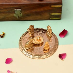 Vaisselle traditionnelle en zinc plaqué or décoratif Shiv Parivar, technique de soudage, décoration de la maison, Thanksgiving, Nouvel An, mariage - Product Image 2