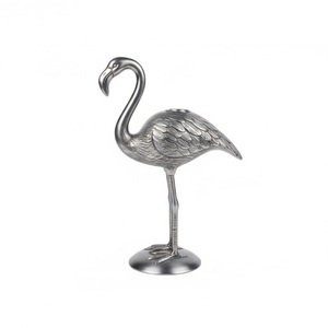 Statue de Cygne en Aluminium Argenté Élégante, Statues d'Animaux en Métal de Luxe pour la Décoration de la Maison et du Bureau, Cadeaux de Noël et Ornements de Table - Product Image 3