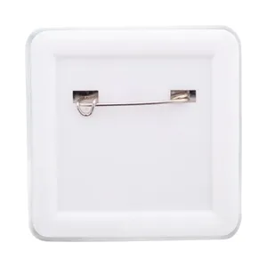Pins de merchandising personnalisés Maxi SquareBadge pour décorations sur mesure - Product Image 3