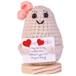 Nuevos lindos Mini juguetes de patata de punto de ganchillo decoración suave para el hogar con tarjeta de afirmaciones positivas hecha de 100% algodón PP relleno de algodón - Product Image 2