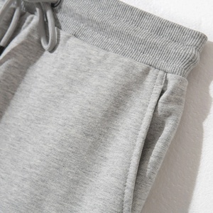 Short de jogging en coton personnalisé pour femmes avec poche latérale cordon de serrage à la taille design respirant - Product Image 2