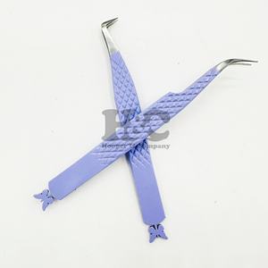 Pinzas Profesionales para Extensión de Pestañas, Puntiagudas, Plateadas, con Logotipo de Diamante, Pinzas de Acero Inoxidable Sostenible, Pinzas para Pestañas de Visón - Product Image 1