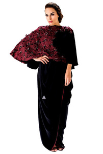 ปักลายกุหลาบอย่างมีสไตล์บนเสื้อผ้าอิสลามอาบายาสีดำ - Product Image 2