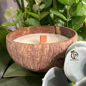 Vente en gros de bougies en cire de coco parfumées anti-insectes de 100 g, bougies en pot, au meilleur prix de gros / Bougie en cire de coco - Product Image 1