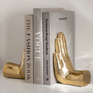 Porte-livres en métal de style luxueux, finition élégante, accent décoratif et fonctionnel pour étagères intérieures haut de gamme - Product Image 1