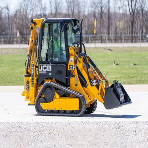 JCB 1CXT Skid Steer Loader Machines à chenilles JCB 1CXT Skid Steer avec chargeuse-pelleteuse Construction - Product Image 1