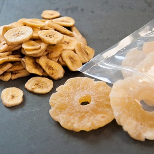 Plátanos secos de calidad superior Plátanos secos de sabor dulce natural rico envasados frescos para venta al por mayor a granel - Product Image 6