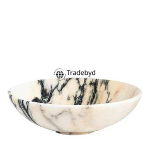 Bol élégant en résine fait main de Tradebyd conçu pour les maisons de décoration modernes et les idées de cadeaux uniques - Product Image 2