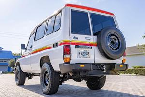 ÉDITION CLASSIQUE 1997 LANDCRUISERS HZJ75 TROOPY 4X4 - Product Image 6