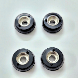 แถบรองรับยางเป็นเพลาโลหะที่มีแบริ่งหุ้มด้วยการเคลือบยางที่ทนทานเพื่อความมั่นคงและการรองรับ - Product Image 4