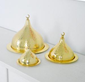 Cubierta de Alimentos de Aluminio de Lujo con Forma de Luna Creciente para Servir en Ramadán y Eid, Cúpula para Servir, Vajilla Islámica Personalizable y Ecológica - Product Image 5