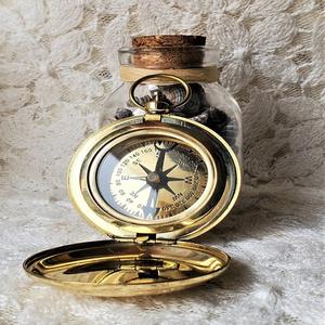 Brújula Latón macizo Diámetro Brújula de botón pulsador de latón grande con tapa de cierre Trabajo de calidad de viaje - Product Image 1