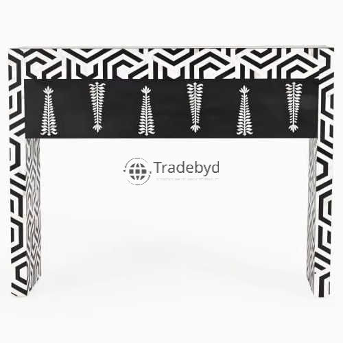 Available in different Colors