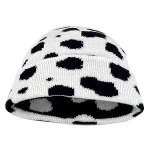 Gorro de Punto Acrílico Elástico de Moda, Gorro de Invierno Grueso con Estampado de Vaca y Logotipo Personalizado para Hombre - Product Image 3