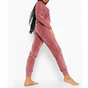 Diseño de alta calidad con capucha chándal logotipo personalizado Jogging Velour 100% algodón chándal conjunto mujeres ropa personalizada para niñas - Product Image 2