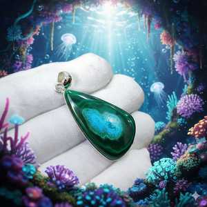 Pendentifs de charme faits à la main Pierres de guérison naturelles Bijoux Argent 925 Poli Pierre de guérison Malachite Pendentif de charme en forme de goutte d'eau - Product Image 4