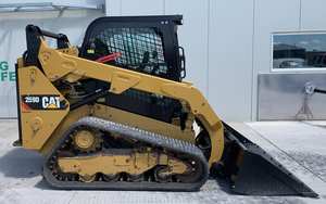 Minicargadora compacta de alta eficiencia 74HP Turbo, capacidad de carga de 2800 LB - Product Image 3