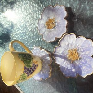 Sous-verres modernes en résine pour la maison et le bureau faits à la main avec modèle de modèle Sous-verres pour hôtel et bureau - Product Image 4