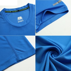 Camisetas deportivas personalizadas de alta calidad para correr para hombre, camisetas en blanco con sublimación de secado rápido, camisetas de poliéster para hombre - Product Image 3