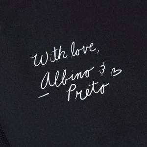 Conjunto de Rashguard de BJJ Personalizado A&P Love & Hate 2 con Pantalones Cortos de MMA Personalizados, Mejores Fabricantes, Conjunto de Rashguard Sin Gi Hecho a Medida - Product Image 4