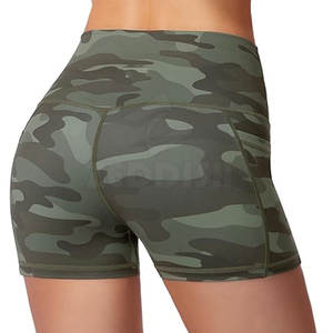 Short de fitness 100% coton pour femme Tissu extensible léger avec taille élastique respirante Disponible en blanc - Product Image 6