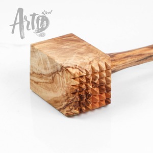 Marteau à viande en bois d'olivier fait main ArrtisRaw Attendrisseur efficace pour la préparation de la viande et la cuisson - Product Image 3