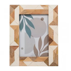 กรอบรูปโมเดิร์นทำจากไม้และเรซินแบบ3D สำหรับแขวนบนโต๊ะ - Product Image 1