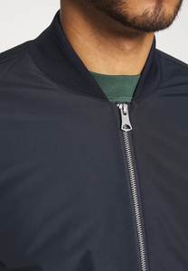 OEM Vintage Classic Unisex Cropped Leather Bomber <b>Jacket</b> Zipper Custom Leather Varsity <b>Jacket</b> for <b>Men</b> - Product Image 2